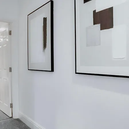 Stylish 2 Bedroom Flat - 15 Minutes To Liverpool City Centre Birkenhead Exterior photo